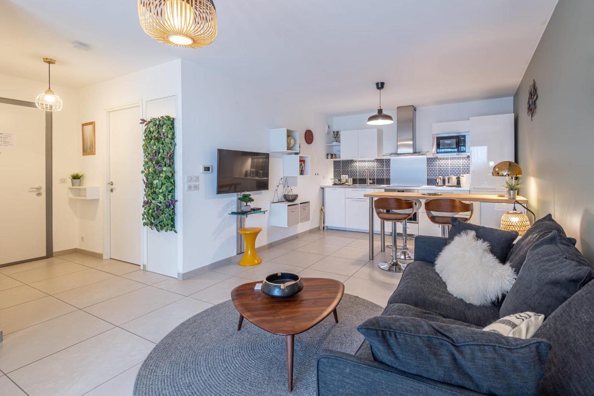 L'Interprete 405 4 - Apartment With Terrace Annecy Ngoại thất bức ảnh